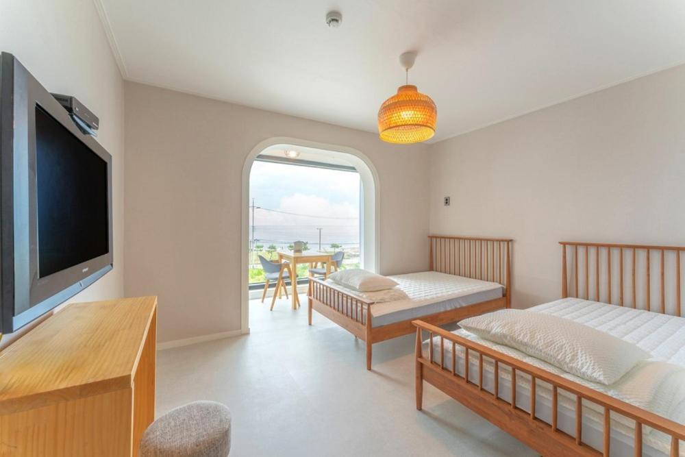 Hotel Yangyang Yoloha Dongho Beach Branch Chambre photo